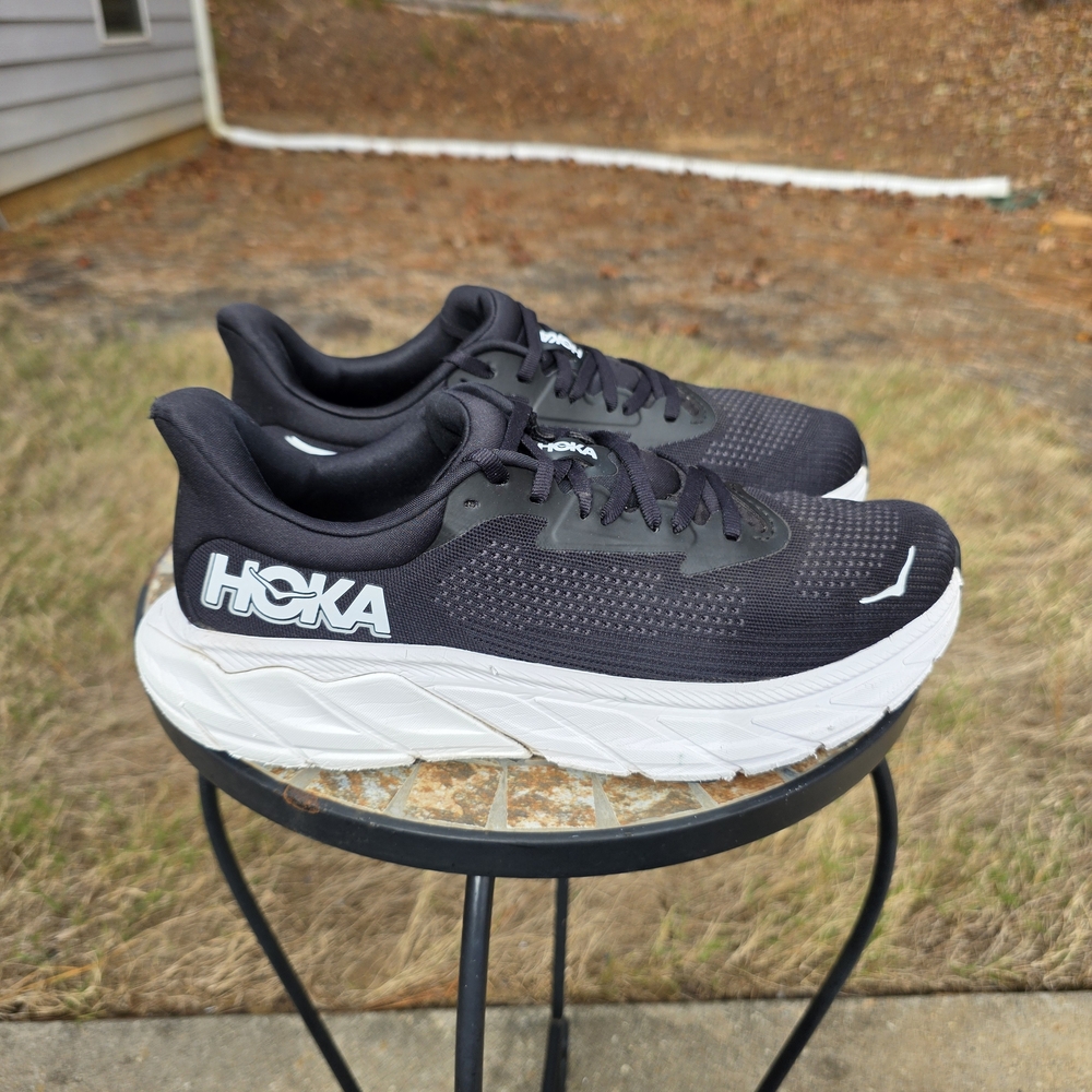 Hoka Arahi 7 1147851 BWHT Black/White Running Shoes Sneakers Women's Size 11 B